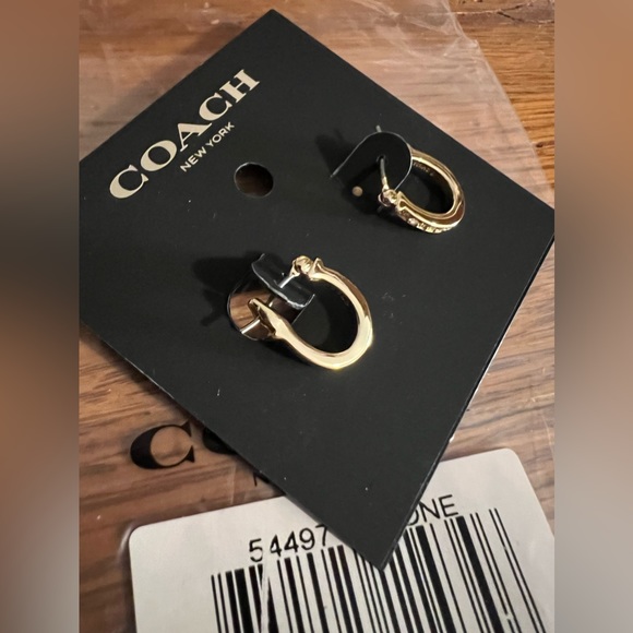 Coach Pave Signature Huggie Earrings new with tags - Picture 5 of 8